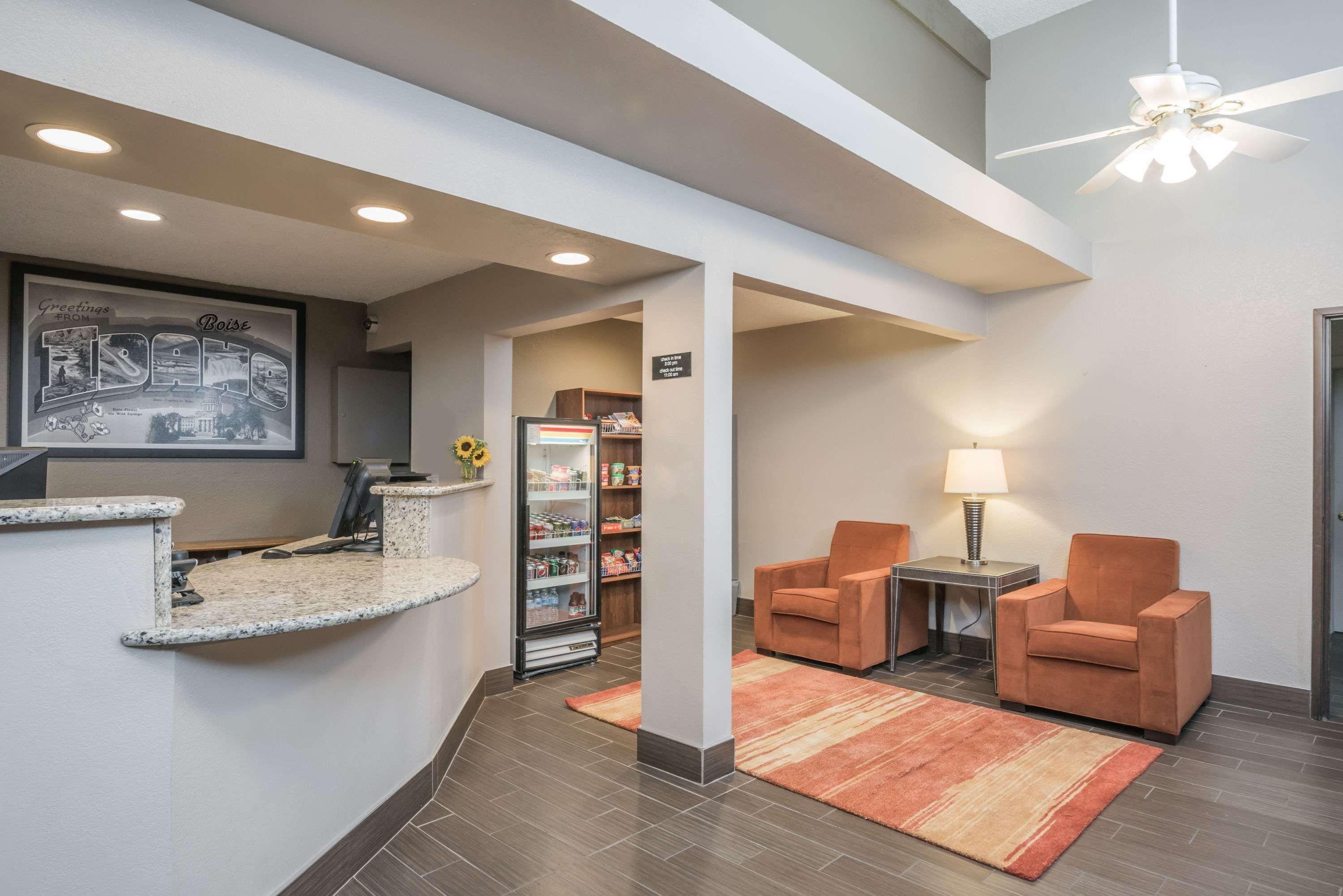 Super 8 By Wyndham Boise Hotel Luaran gambar