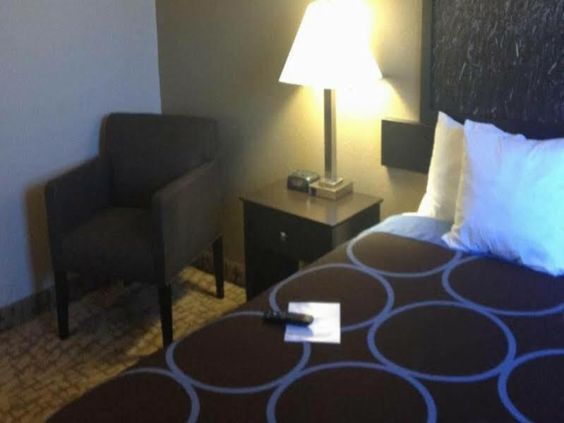 Super 8 By Wyndham Boise Hotel Luaran gambar
