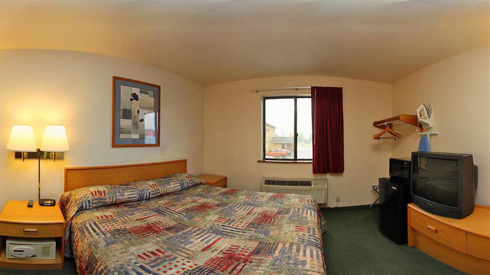 Super 8 By Wyndham Boise Hotel Luaran gambar