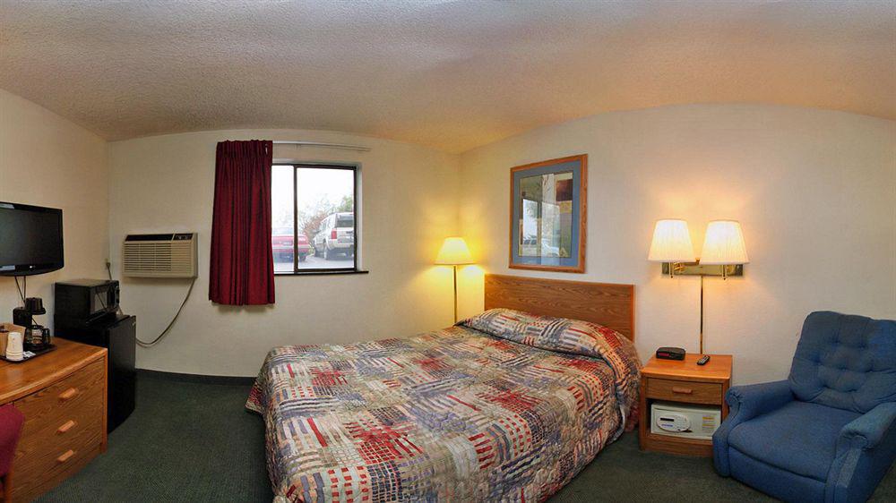 Super 8 By Wyndham Boise Hotel Luaran gambar